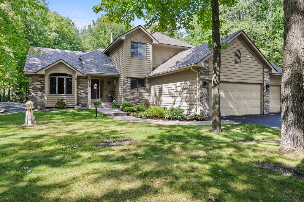 2733 158th Avenue NE, Ham Lake, MN 55304 — photo 2