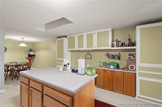 2750 Kings Drive NE, Palmyra, IN 47164