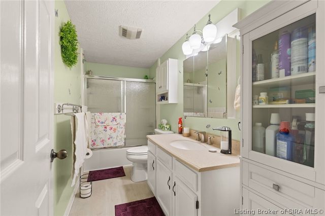 2750 Kings Drive NE, Palmyra, IN 47164