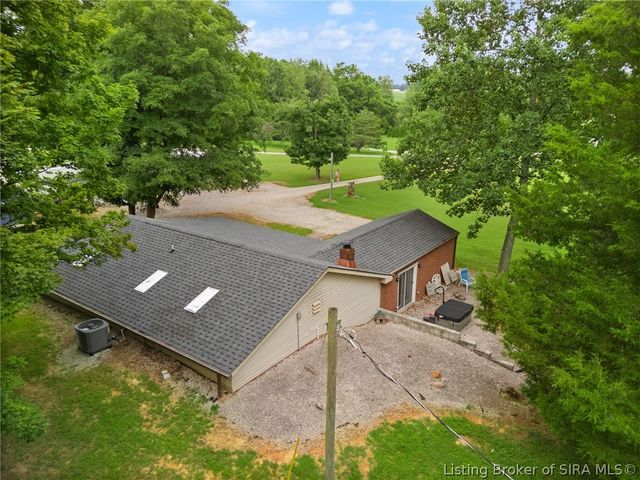 2750 Kings Drive NE, Palmyra, IN 47164