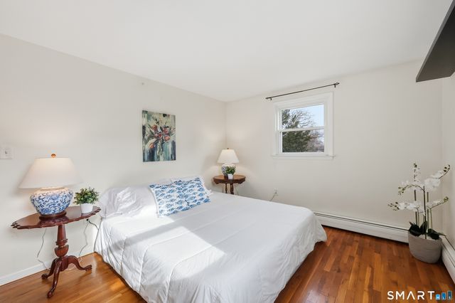 89 North Hoadley Street, Naugatuck, CT 06770