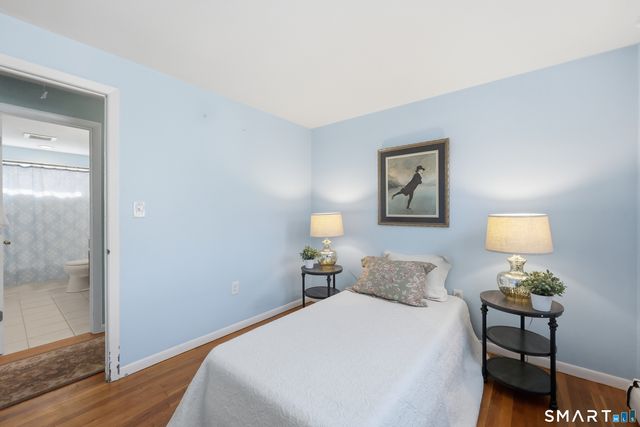 89 North Hoadley Street, Naugatuck, CT 06770