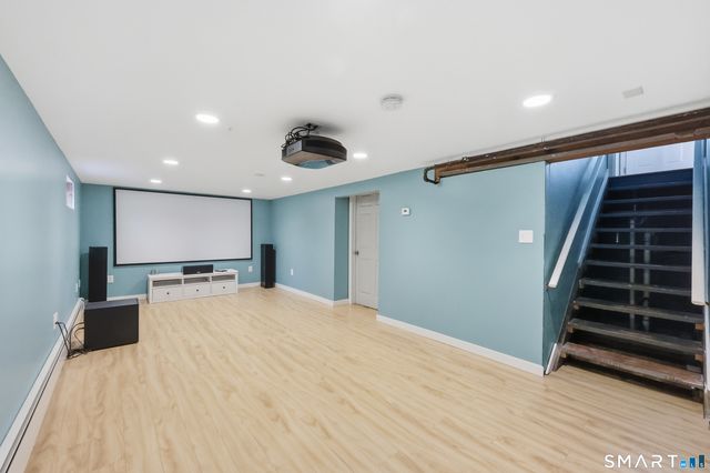 89 North Hoadley Street, Naugatuck, CT 06770