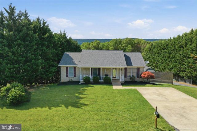1503 COUNTRY BROOK RD, Toms Brook, VA 22660