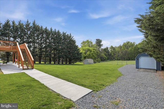 1503 COUNTRY BROOK RD, Toms Brook, VA 22660