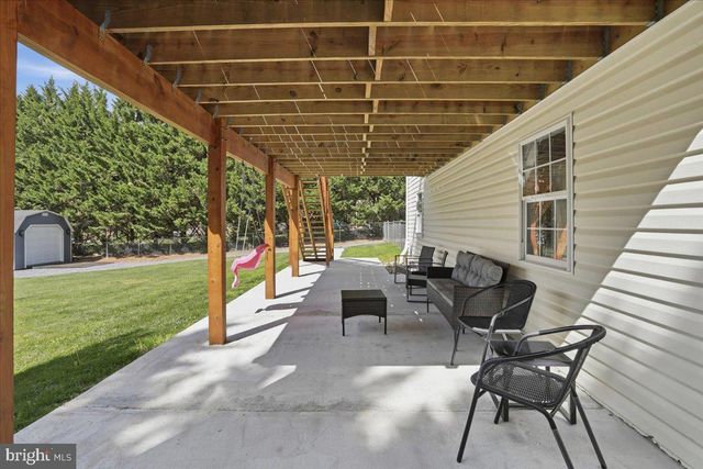 1503 COUNTRY BROOK RD, Toms Brook, VA 22660