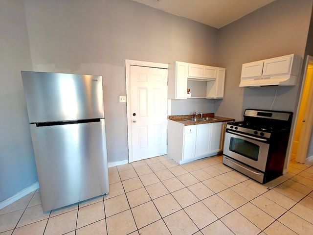 3102 S Morgan Street 2, Chicago, IL 60608