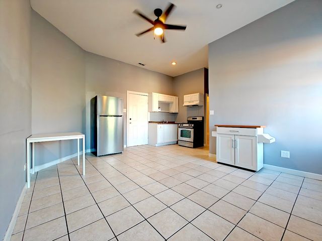 3102 S Morgan Street 2, Chicago, IL 60608