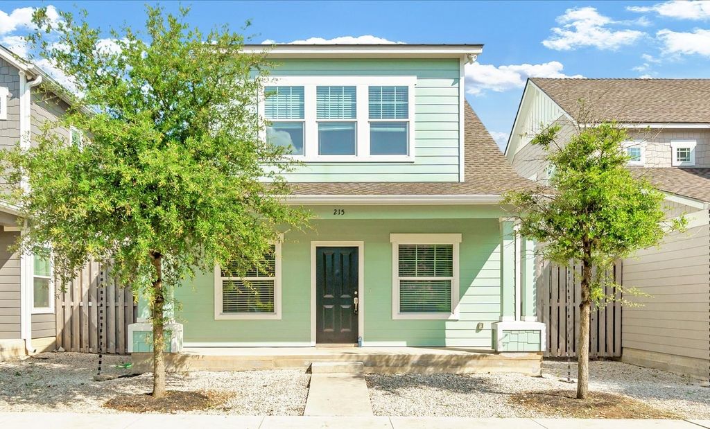 215 Grange ST, Liberty Hill, TX 78642
