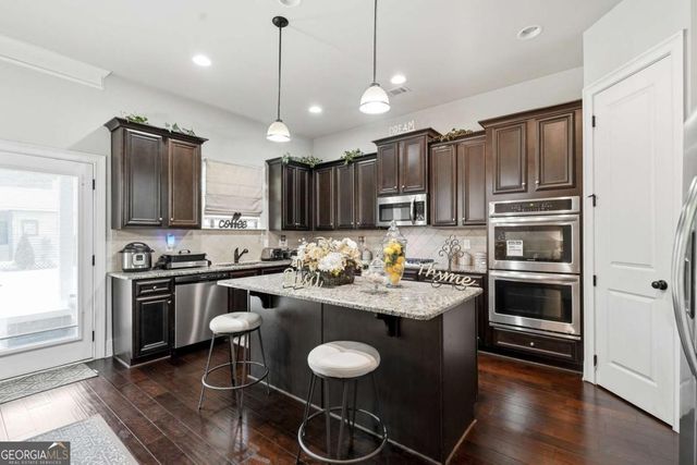 15 Granville Lane, Covington, GA 30016