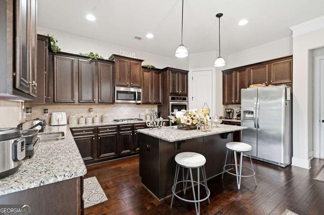 15 Granville Lane, Covington, GA 30016
