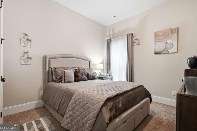15 Granville Lane, Covington, GA 30016