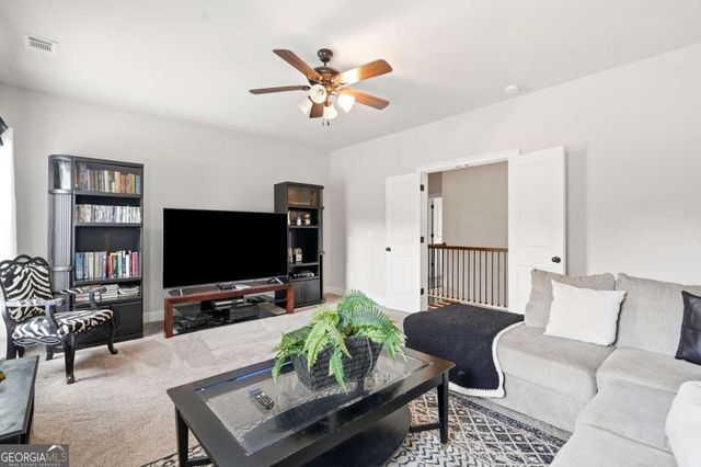 15 Granville Lane, Covington, GA 30016