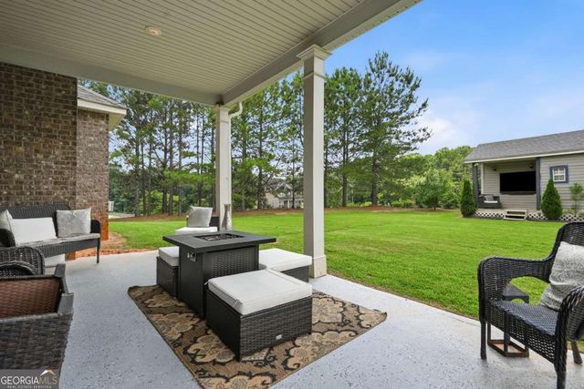 15 Granville Lane, Covington, GA 30016