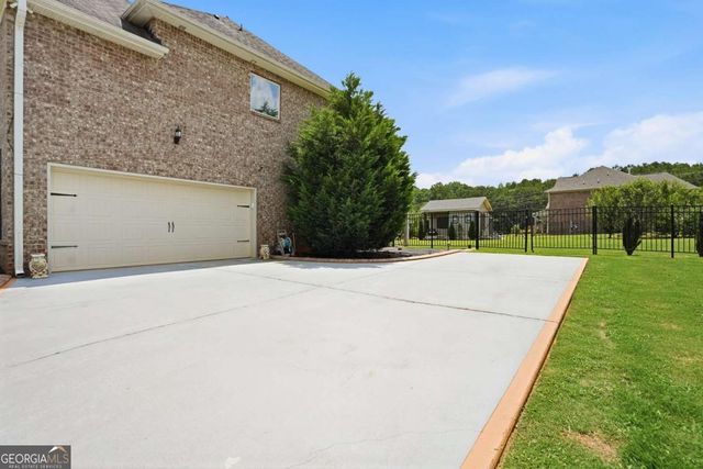 15 Granville Lane, Covington, GA 30016