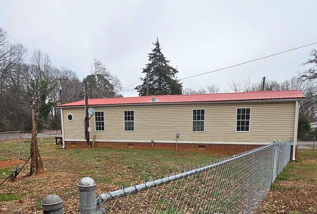 110 Gardner Road, Spartanburg, SC 29307