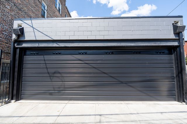 6621 S Drexel Avenue, Chicago, IL 60637