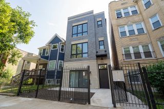 6621 S Drexel Avenue, Chicago, IL 60637