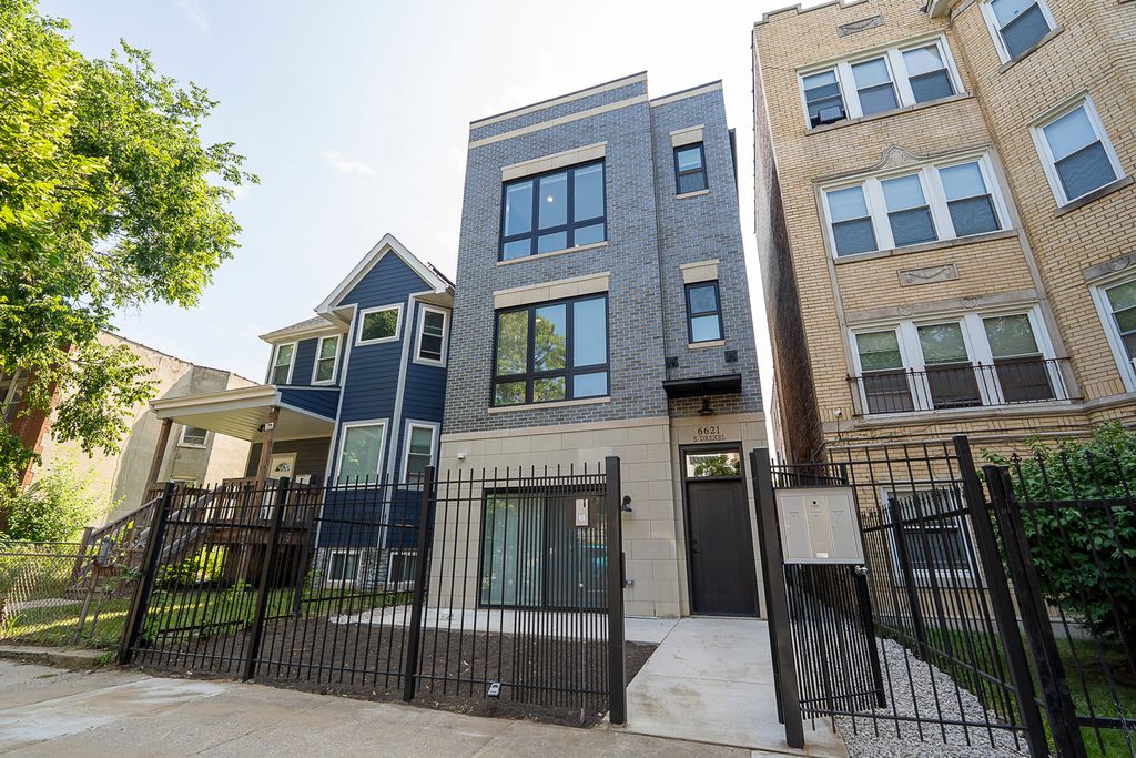 6621 S Drexel Avenue, Chicago, IL 60637