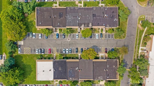 395 College Drive, Edison, NJ 08817