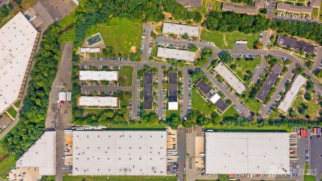 395 College Drive, Edison, NJ 08817