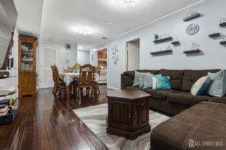 395 College Drive, Edison, NJ 08817