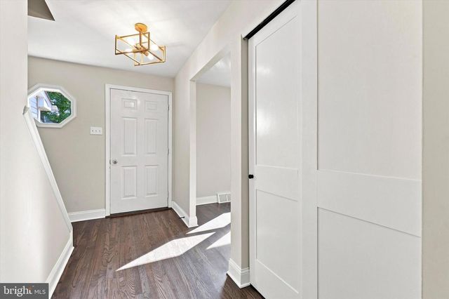450 COLDSPRING RD, Southampton, PA 18966