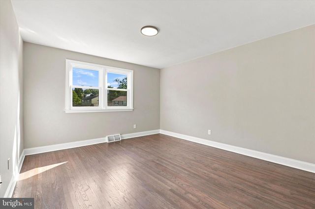 450 COLDSPRING RD, Southampton, PA 18966