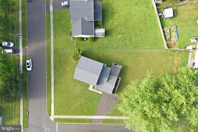 450 COLDSPRING RD, Southampton, PA 18966