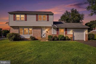 450 COLDSPRING RD, Southampton, PA 18966