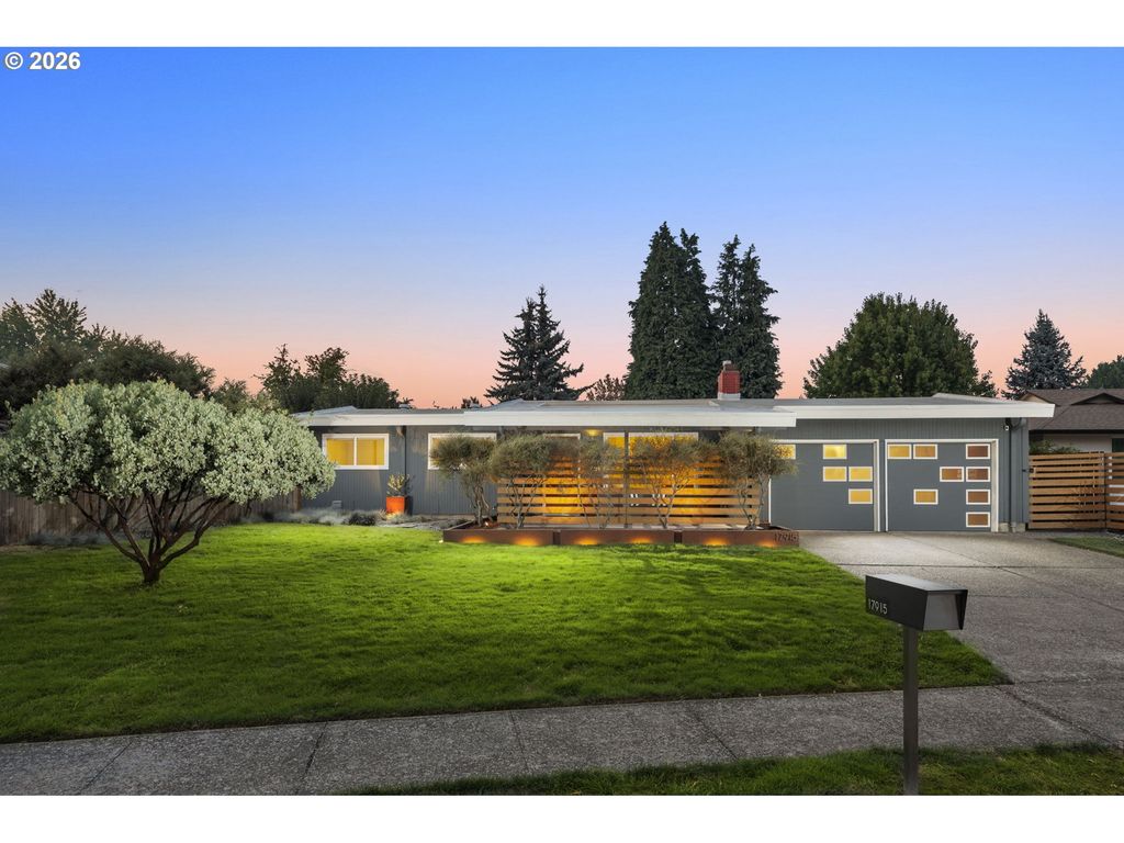 17915 Nw TILLAMOOK Dr, Portland, OR 97229