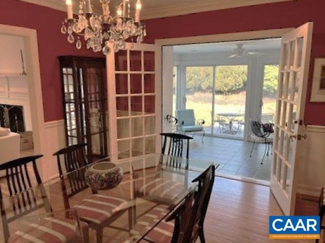 20 EDNAM VILLAGE ST, Charlottesville, VA 22903