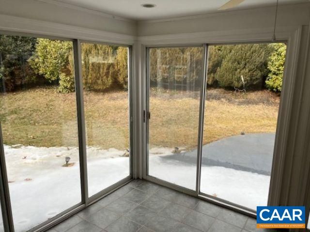 20 EDNAM VILLAGE ST, Charlottesville, VA 22903