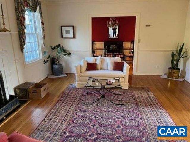 20 EDNAM VILLAGE ST, Charlottesville, VA 22903