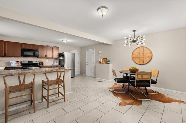 9527 Shoshone Road NE, Albuquerque, NM 87111