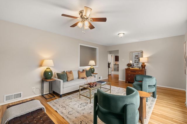 9527 Shoshone Road NE, Albuquerque, NM 87111