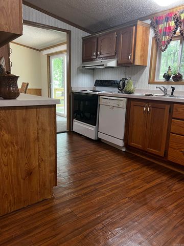 15820 Beaver Creek Road, Roland, AR 72135