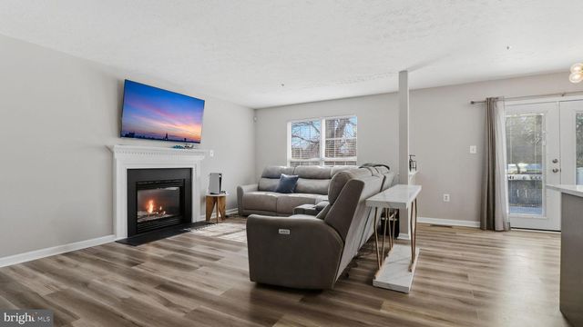 7105 FRIENDSHIP RD, Clinton, MD 20735