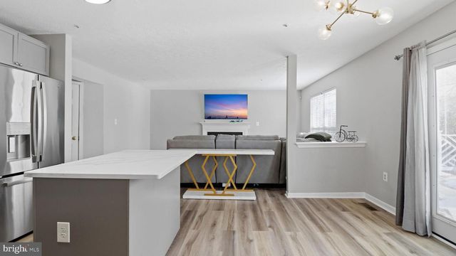 7105 FRIENDSHIP RD, Clinton, MD 20735