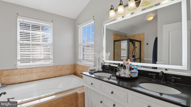 7105 FRIENDSHIP RD, Clinton, MD 20735