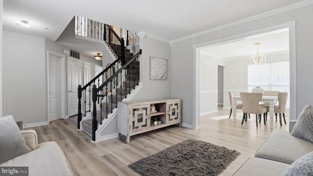 7105 FRIENDSHIP RD, Clinton, MD 20735