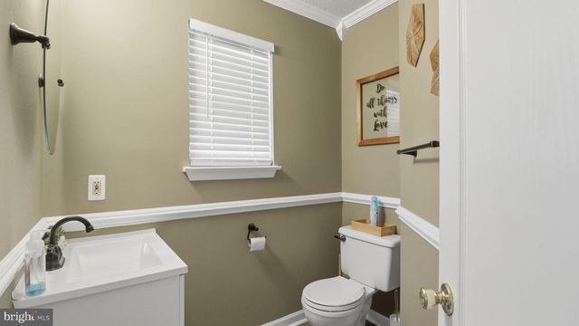 7105 FRIENDSHIP RD, Clinton, MD 20735