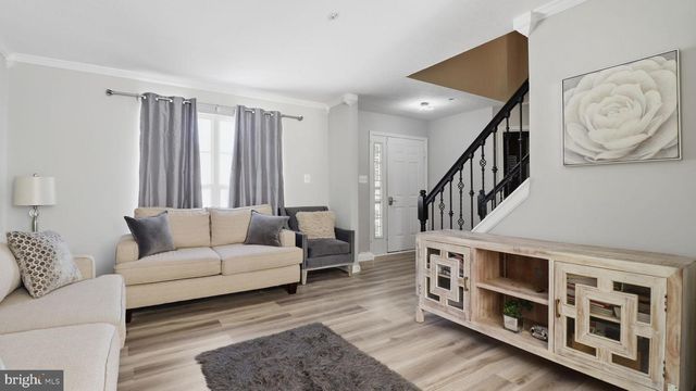 7105 FRIENDSHIP RD, Clinton, MD 20735