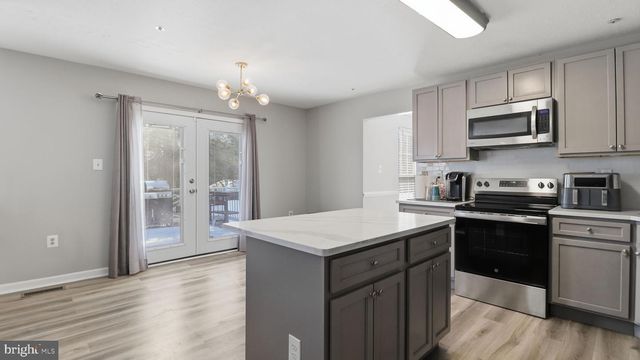 7105 FRIENDSHIP RD, Clinton, MD 20735