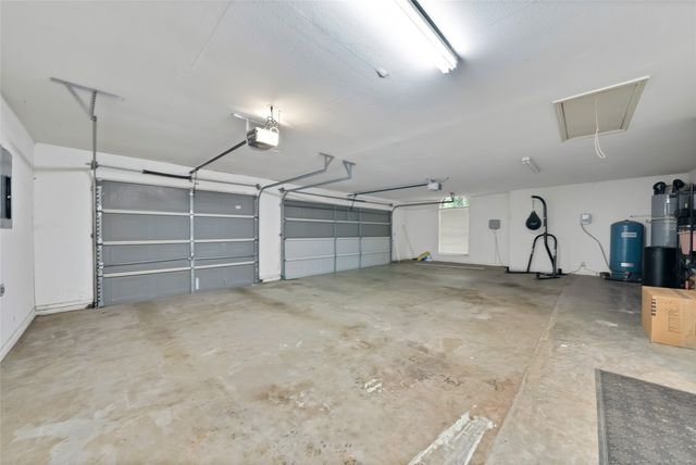 1507 Greenleaf Court, Aledo, TX 76008