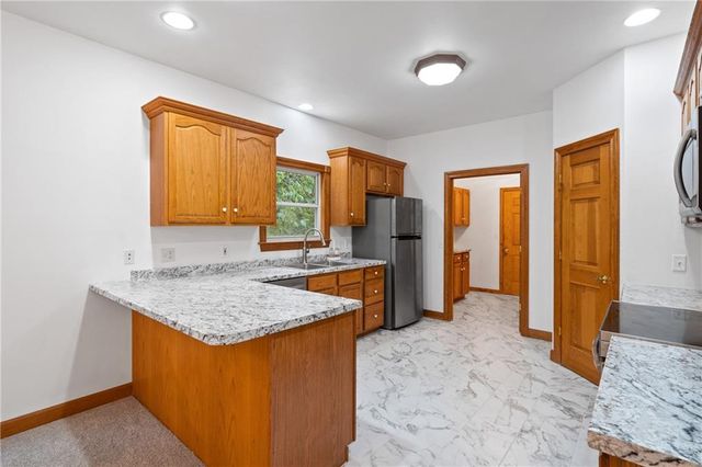 1024 Grace Lane, Boonville, MO 65233