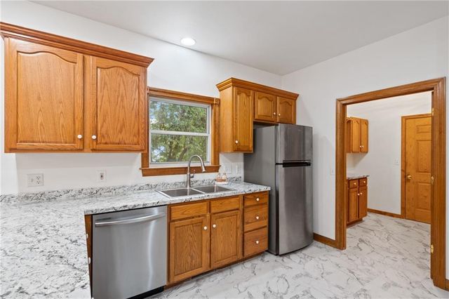 1024 Grace Lane, Boonville, MO 65233