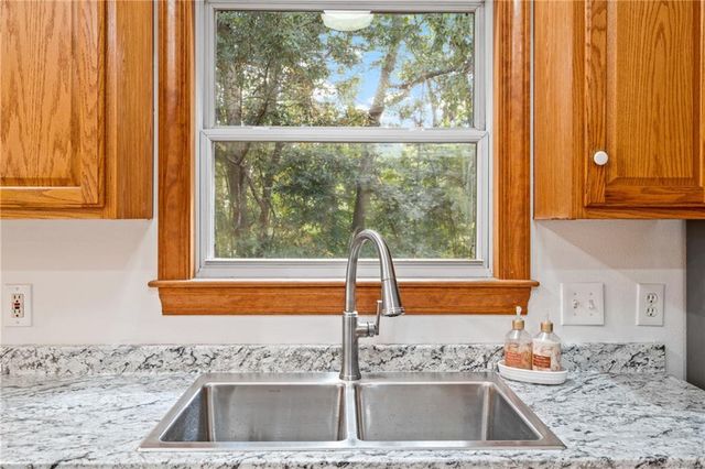 1024 Grace Lane, Boonville, MO 65233