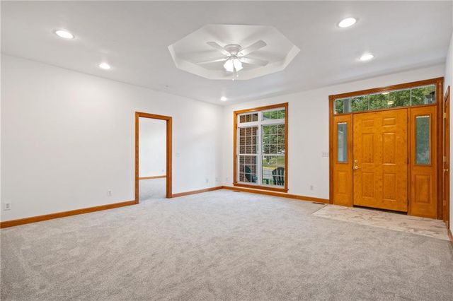 1024 Grace Lane, Boonville, MO 65233