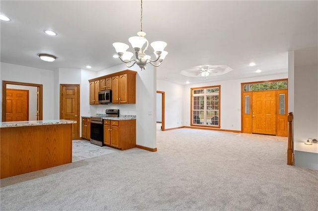 1024 Grace Lane, Boonville, MO 65233